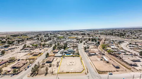 11301 Sheffield Dr, Socorro, TX 79927