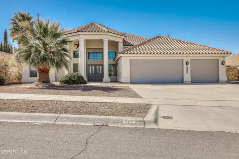 520 Gina Vega Dr, Canutillo, TX 79835