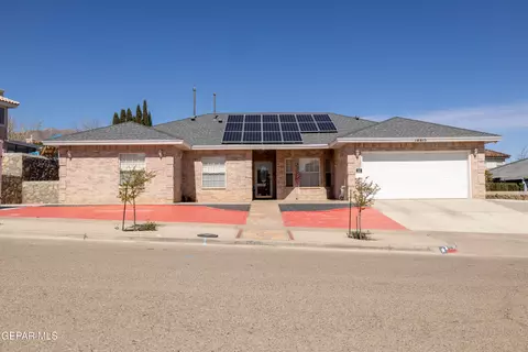 10815 Loma De Alma Dr, El Paso, TX 79934