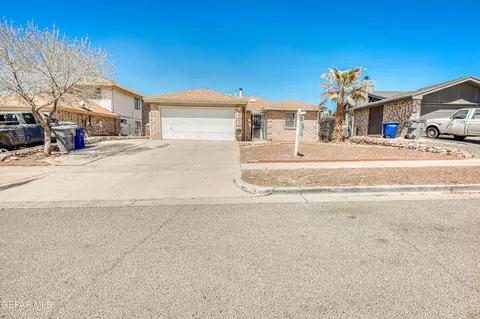 8609 Pilgrimage Cir, El Paso, TX 79912