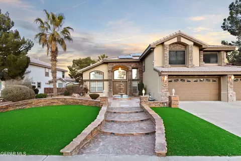1984 Paseo Granada Ln, El Paso, TX 79936