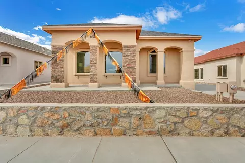 14333 Tobe Davis Dr, Horizon City, TX 79928
