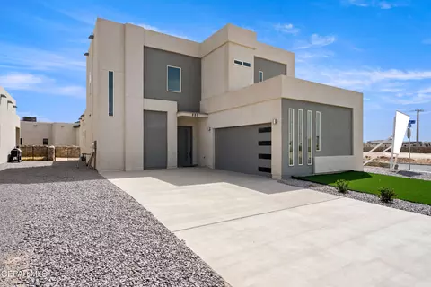 880 Chillington Rd, El Paso, TX 79928