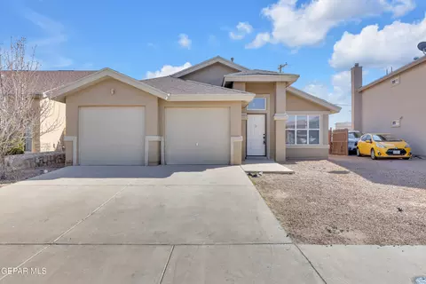 12560 Twin Leaf Dr, El Paso, TX 79928