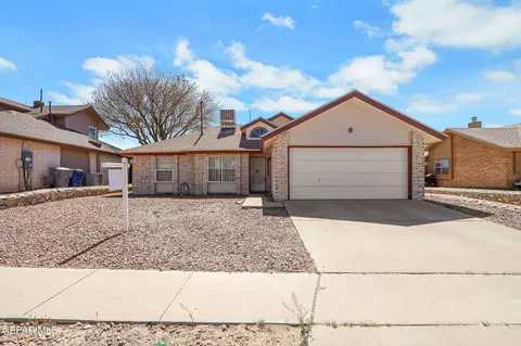 11832 Stephanie Dr, El Paso, TX 79936