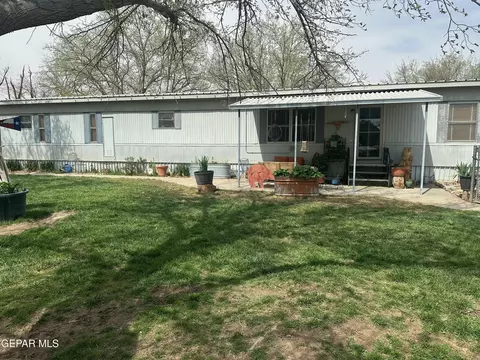 8701 Hickory Ln, Anthony, TX 79821