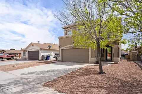 12330 Sombra Grande Dr, El Paso, TX 79938