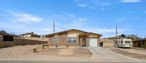 1524 Coronel Dr, Horizon City, TX 79928