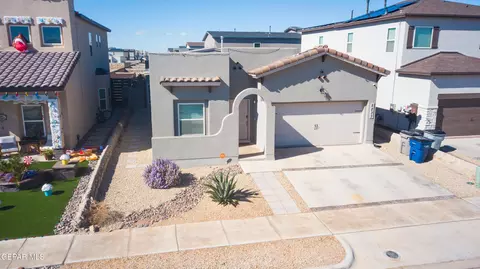 2237 Tierra Delmonte Dr, El Paso, TX 79938