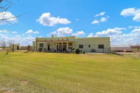 29 Egret Rd, Anthony, NM 88021