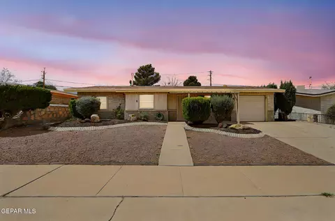 2125 Pacheco Dr, El Paso, TX 79935