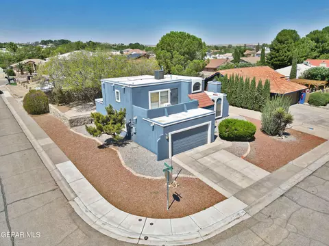 125 Augusta Dr, Santa Teresa, NM 88008