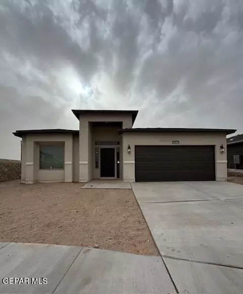 7417 Larch Pl, Canutillo, TX 79835