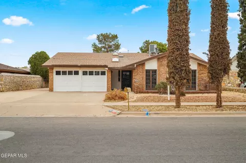 11316 Ivanhoe Dr, El Paso, TX 79936