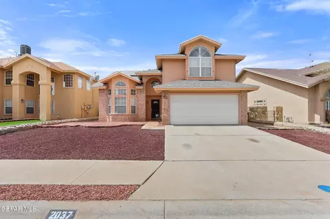 2037 Shadow Ridge Dr, El Paso, TX 79938