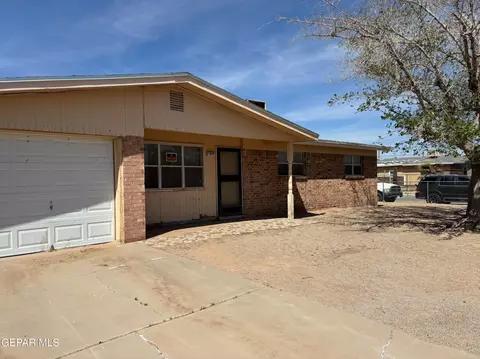 213 Romeria Dr, El Paso, TX 79907