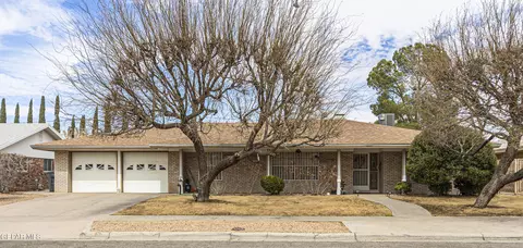 8501 Hopewell Dr, El Paso, TX 79925