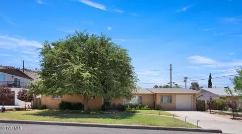 1006 Moore Street St, El Paso, TX 79902