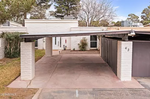 15000 Ashford St #42, Horizon City, TX 79928