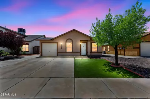 14068 Red Deer Rock Dr, El Paso, TX 79938