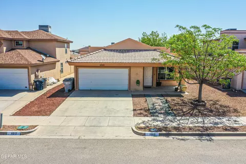 11512 Lucio Moreno Drive Dr, El Paso, TX 79934