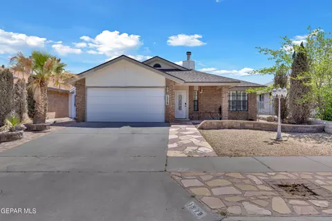1578 Rebecca Ann Dr, El Paso, TX 79936