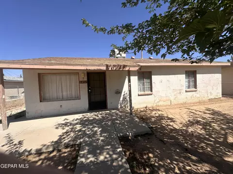 8404 Mt Whitney Dr, El Paso, TX 79904