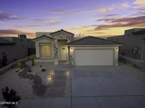 950 Yeldon Pl, El Paso, TX 79928