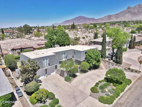 517 Stonebluff Rd, El Paso, TX 79912