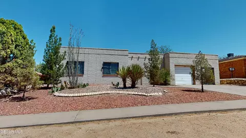 1448 Cedar Oak Dr, El Paso, TX 79936