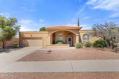 6529 Brisa Del Mar Dr, El Paso, TX 79912