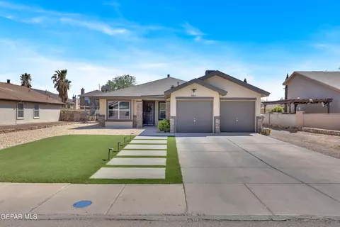 664 Portillo Dr, El Paso, TX 79932