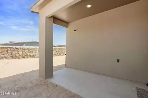 440 Beech Tree Dr, El Paso, TX 79928 photo 37