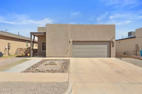 440 Beech Tree Dr, El Paso, TX 79928