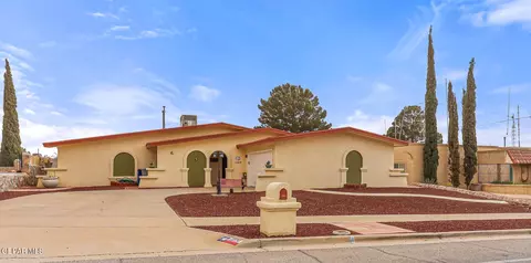1220 Belvidere St, El Paso, TX 79912