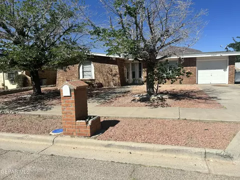 10469 Aphrodite Dr, El Paso, TX 79924