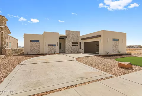 316 Rio Del Rancho Ct, El Paso, TX 79932