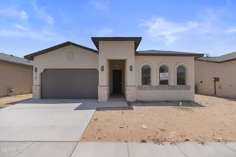 3780 Surmise St, El Paso, TX 79938