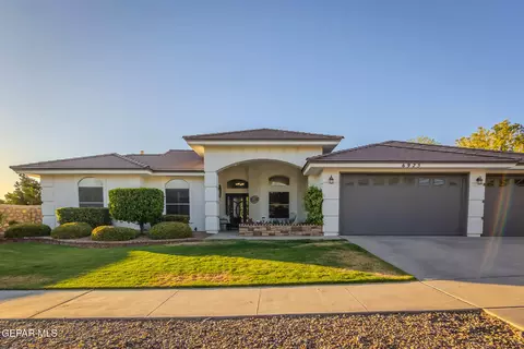 6925 Diamond Ridge Dr, El Paso, TX 79912