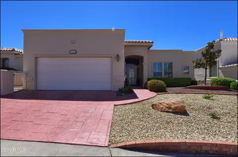 1528 Via Appia St, El Paso, TX 79912