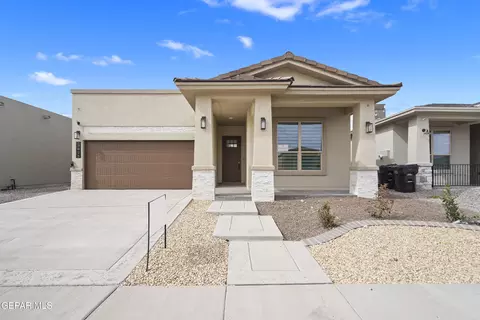 3824 Belief Ln, El Paso, TX 79938