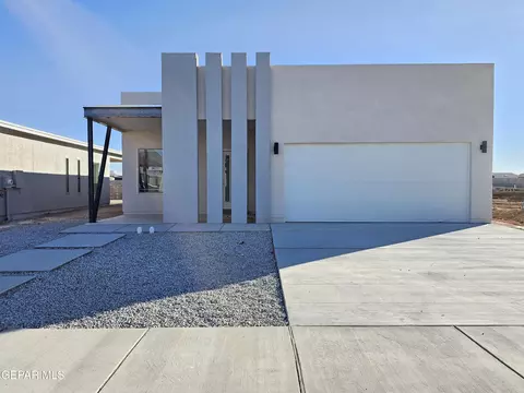 12225 Bahjat Dr, El Paso, TX 79934