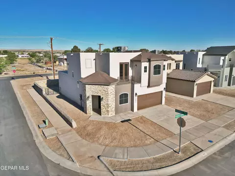 5901 Ruidoso Downs St, El Paso, TX 79932