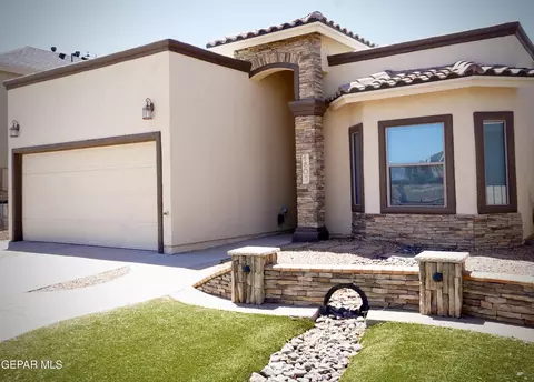 4805 Adrian Campos St, El Paso, TX 79938