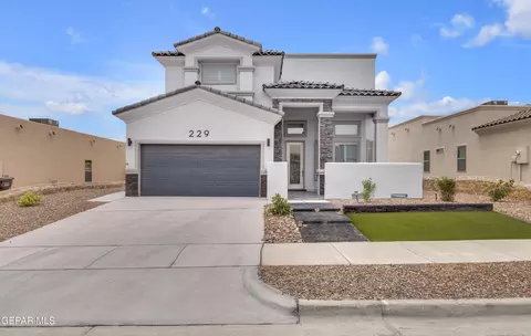 229 Emerald Sun Dr, El Paso, TX 79928