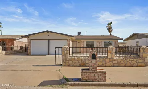 10641 Palomino St, El Paso, TX 79924