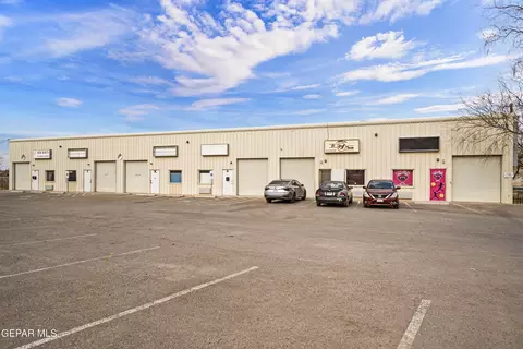 109 Seneca Dr, El Paso, TX 79915