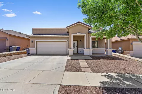 7644 Mammoth Ln, El Paso, TX 79911