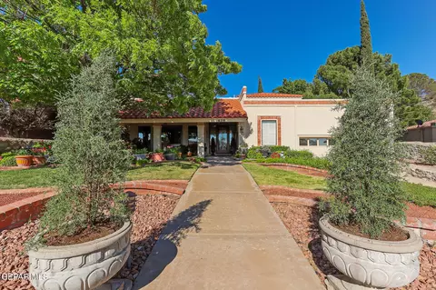 628 Spring Crest Dr, El Paso, TX 79912