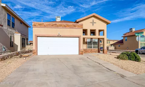 3929 Hueco Valley Dr, El Paso, TX 79938